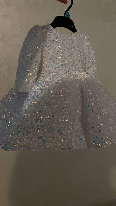 Дитяча сукня святкова