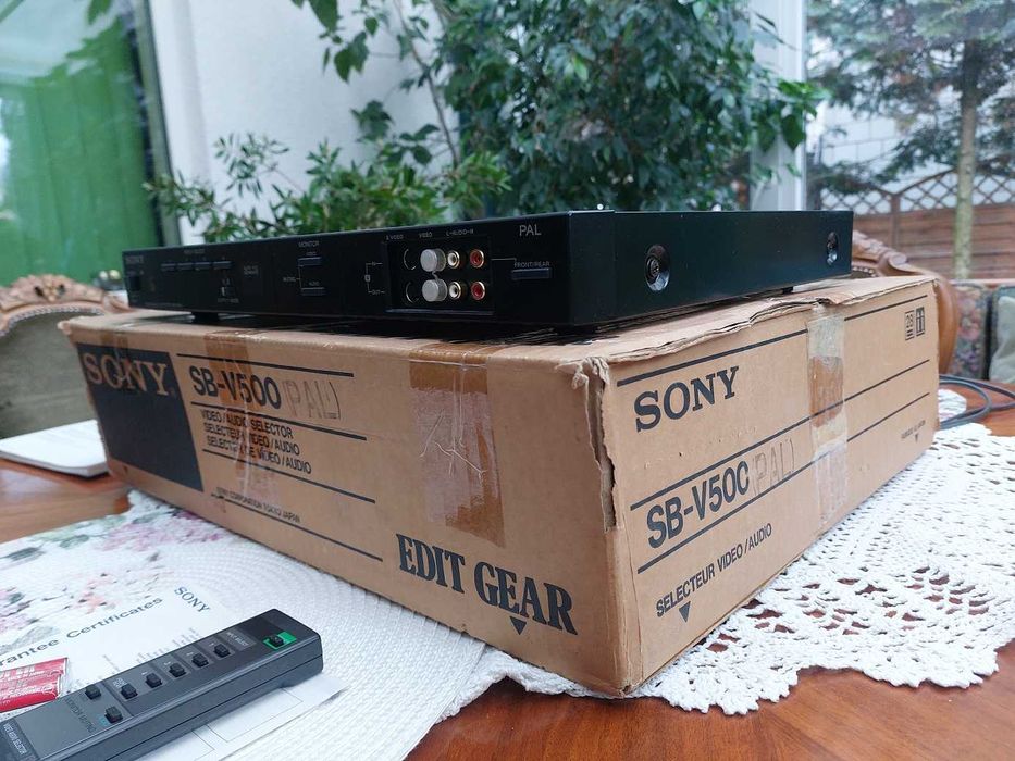 Sony video-audio selector SB-V500