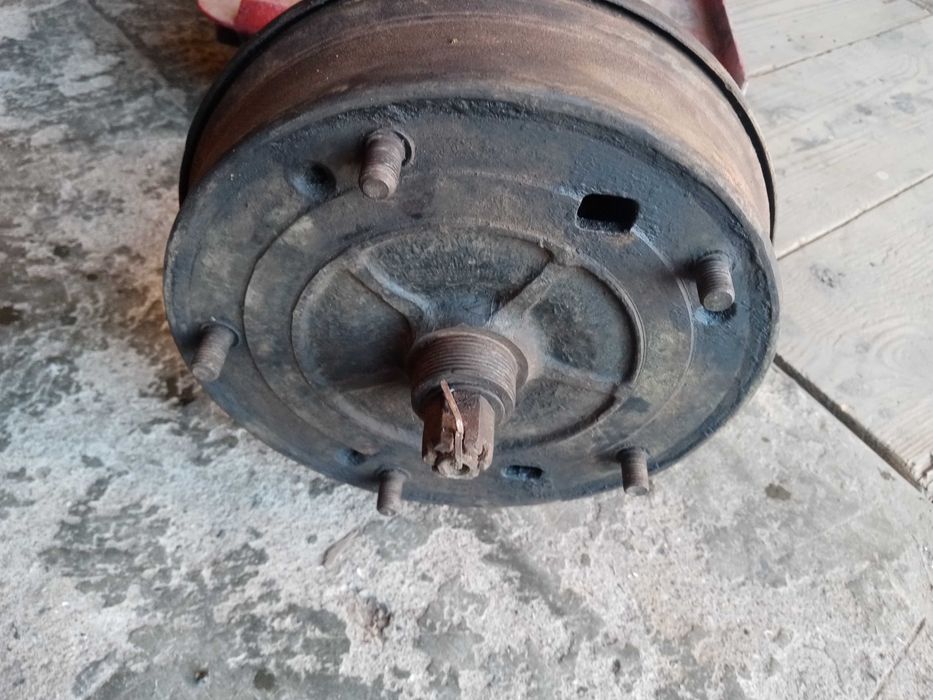 Продам задний мост в сборе на Москвич 401