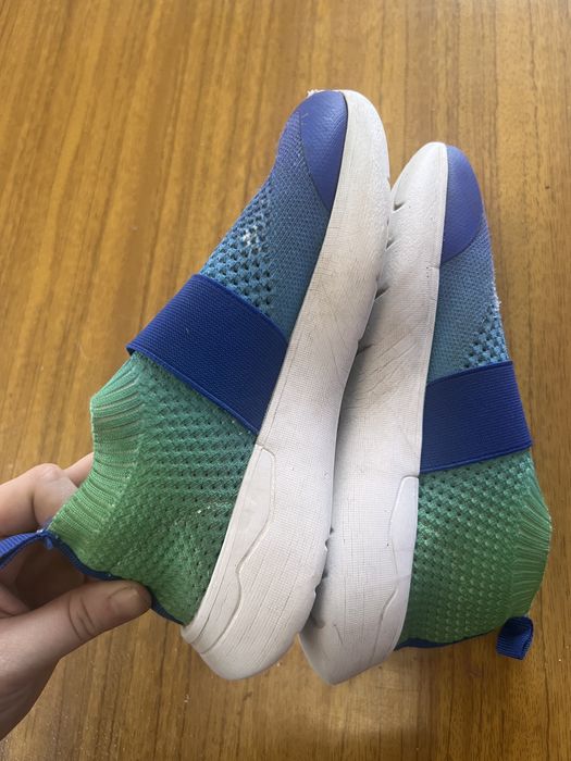 Кроссівки легенькі