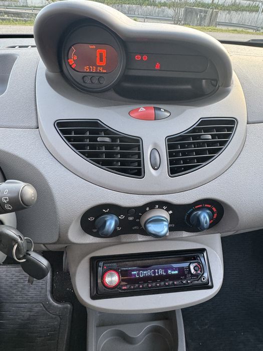 Renaul twingo 4 lugares