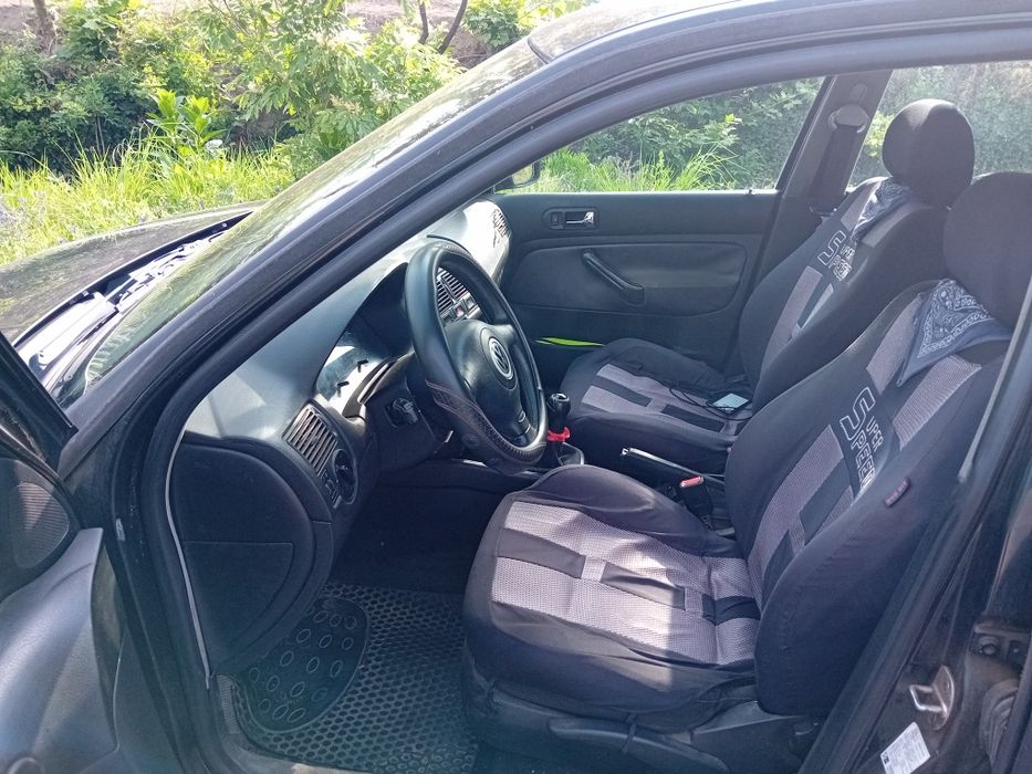 Vendo golf 4 1900tdi 110cv com 356.000km  1999
