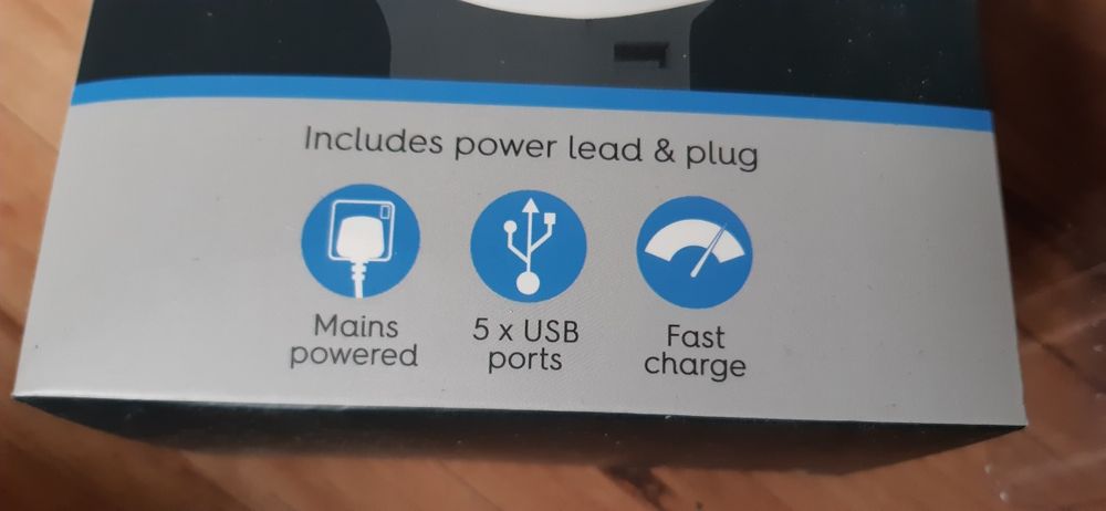 Stacją do ładowania Usb