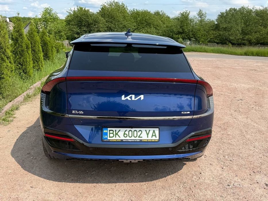 Продам Kia ev6 .