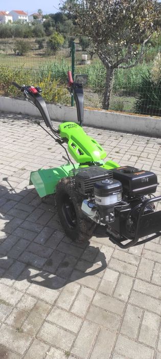 Oportunidade Motocultivador 14cv 4t c/motor arranque