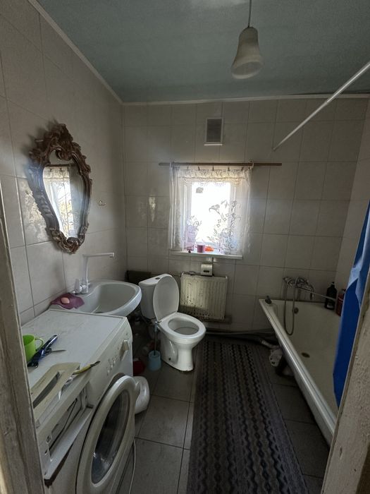 Продам дім Н. Сироватка