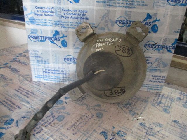 Farol nevoeiro frente direito VOLKSWAGEN Golf II (19E, 1G1)