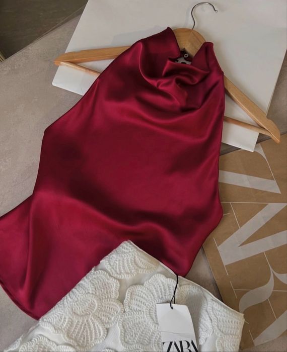 Атласний топ zara