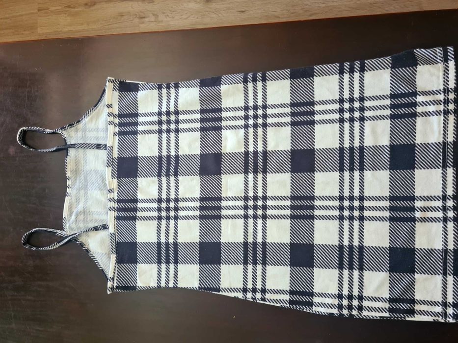 Vestido shein tam S podendo ser entregue região Algés