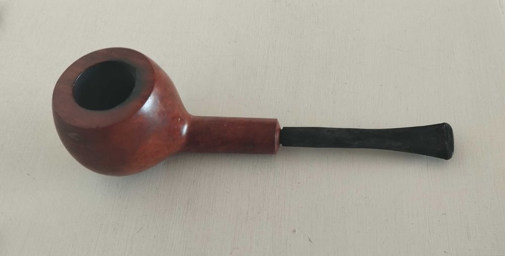 Cachimbo antigo Bruken madeira e outros em bom estado