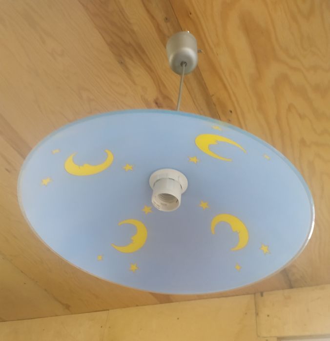 Lampa z księżycami