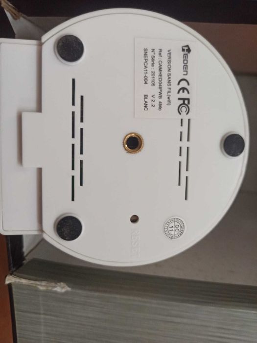 Duas camaras de vigilançia usadas