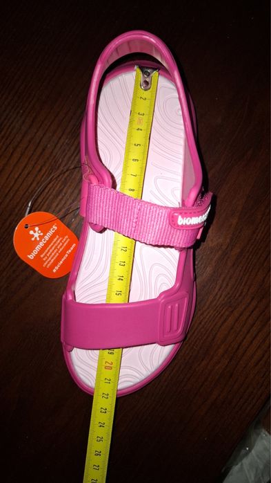 Босоніжки 31-32 Biomechanics 33-34/Skechers 35 -22,5