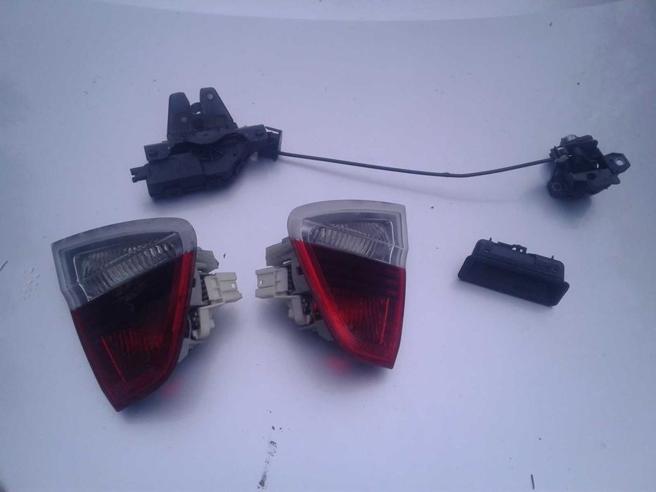 Lampy Tył Zamek Linka Klapy BMW E90 E91