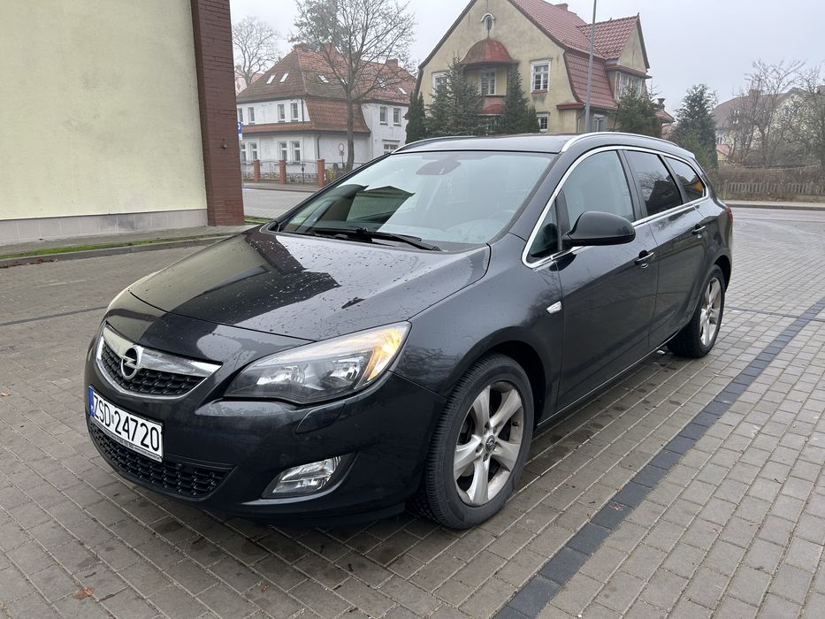 Opel Astra J 2.0 CDTI 164 KM Klimatronik Alu Tempomat!!!