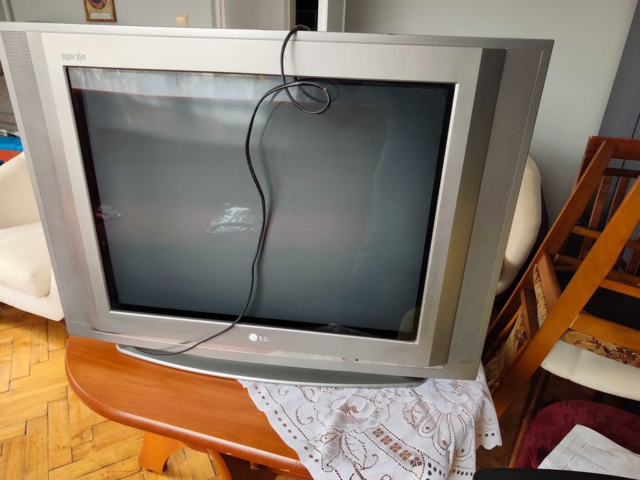 Telewizor LG sprawny bez pilota