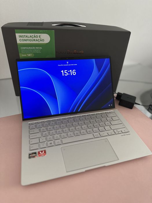 Portátil ASUS ZenBook UM433DA