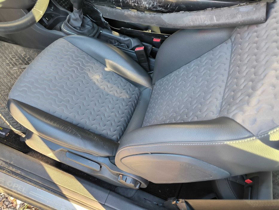 Opel Corsa D Części