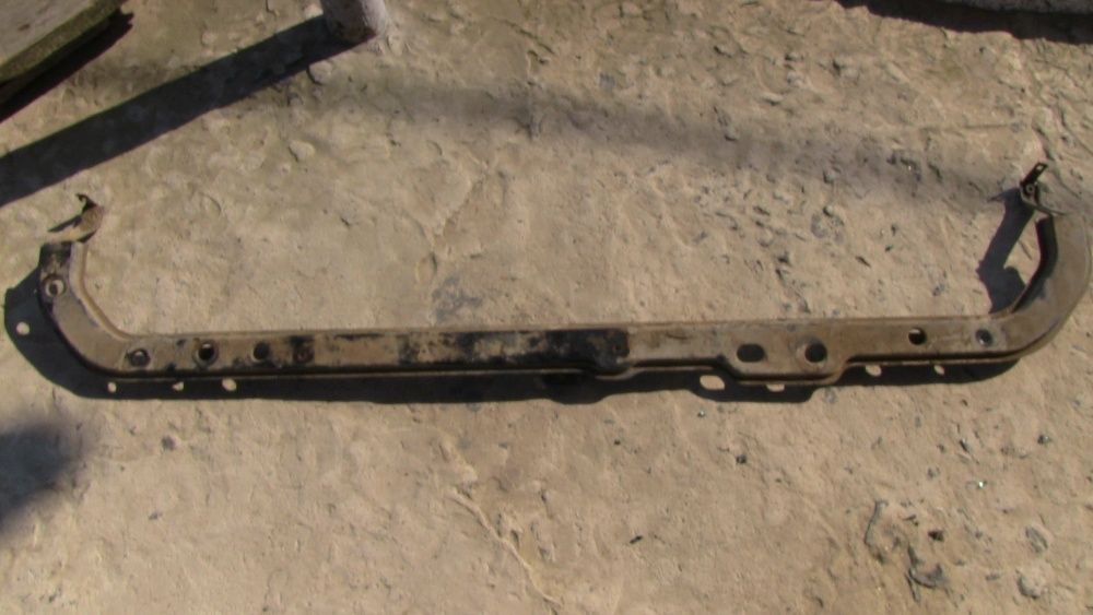 Держатель радиатора Fiat doblo простой дизель.