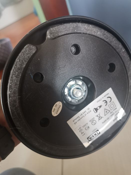 Lampa na biurko Ikea