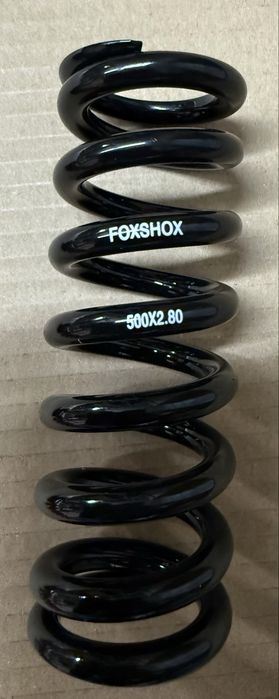 Sprezyna  Fox 500x2.8  500 lbs coil dla damper fox dhx 205x 65  230 x 65 i podobne  Dhx 2 trek Rail  enduro ebike