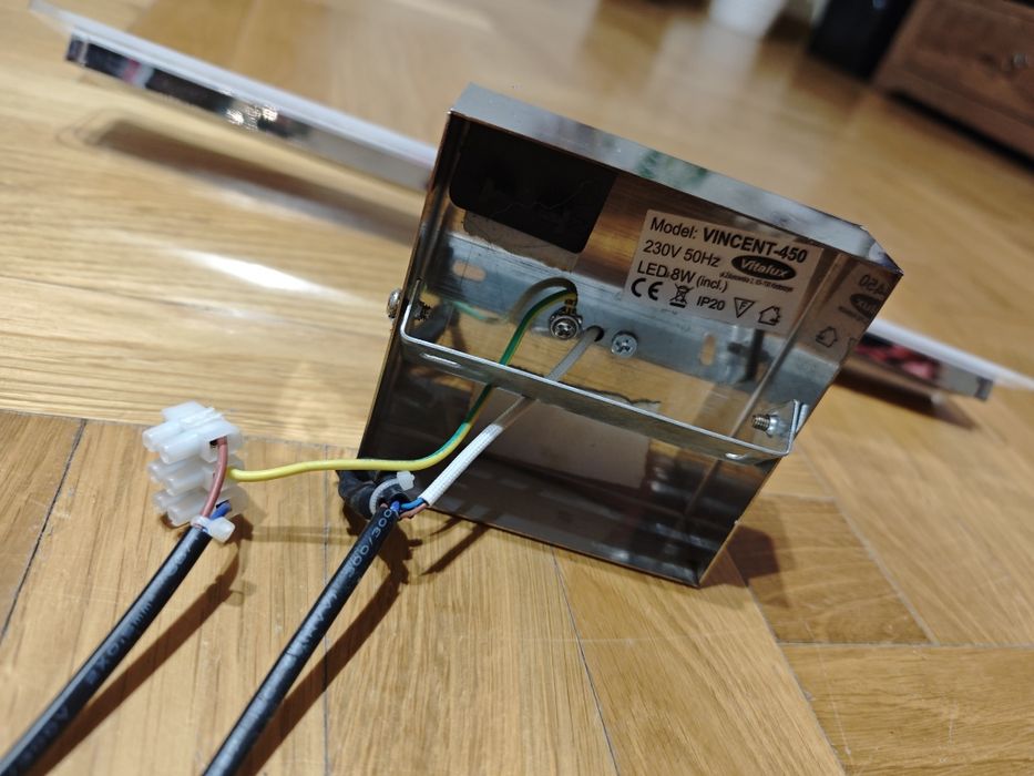 Sprzedam Kinkiet lampę scienną led