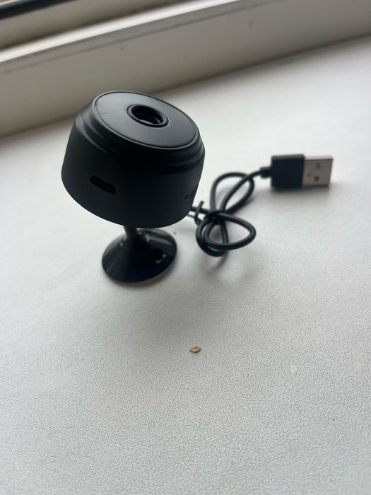 Бездротова внутрішня wi-fi камера