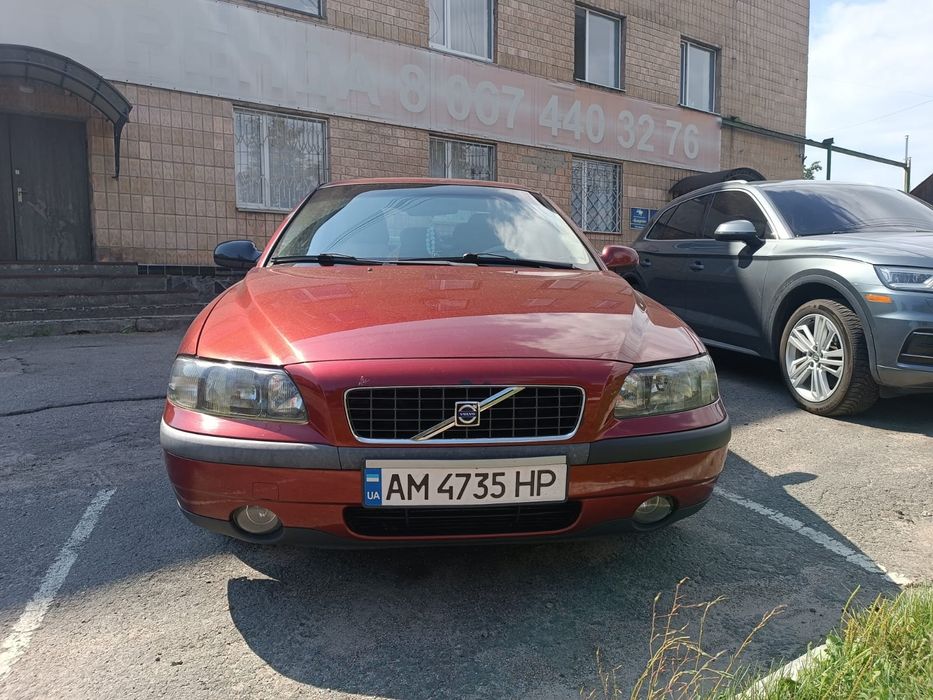 Продам надійний автомобіль volvo