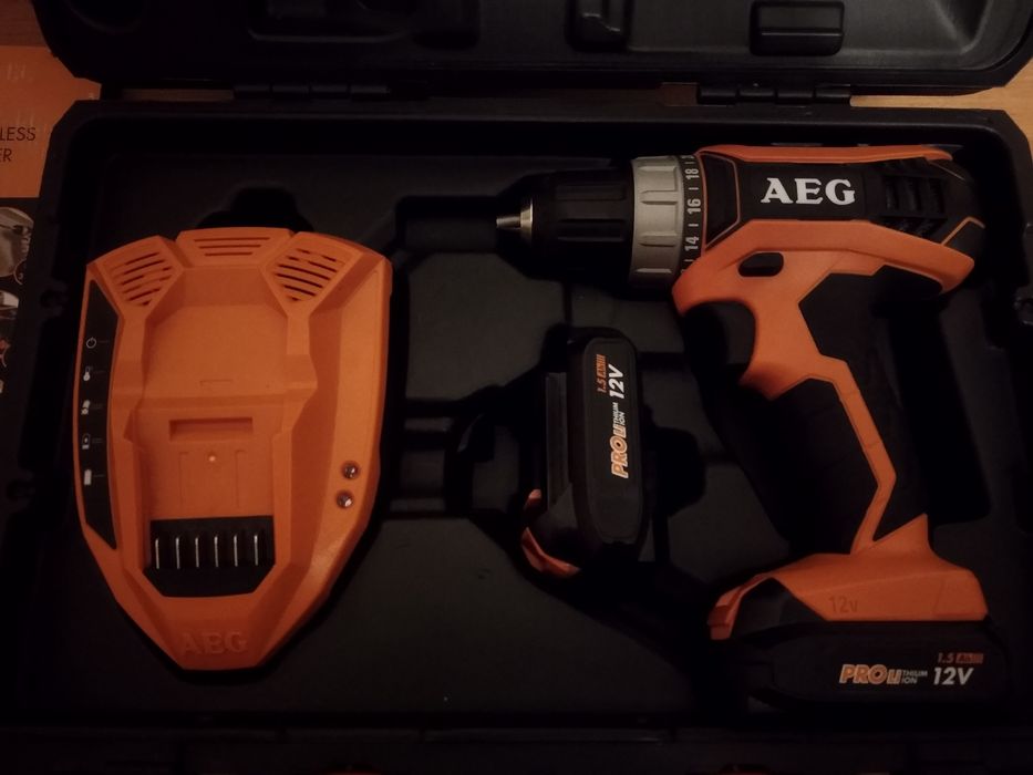 AEG 12v шуруповерт оригінал: 2 300 грн. - Електроінструмент Великі ...