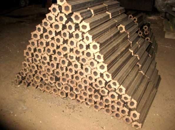 Топ продажу — вугілля, брикети, пелети сертифікат