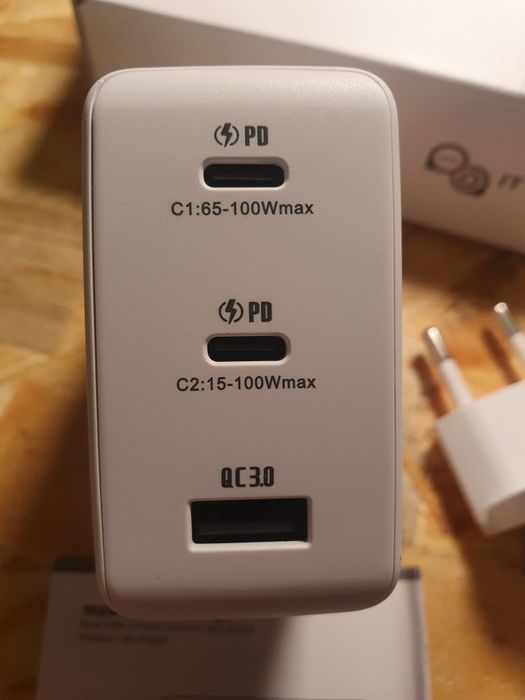 Ładowarka IT services 102W 3x Usb