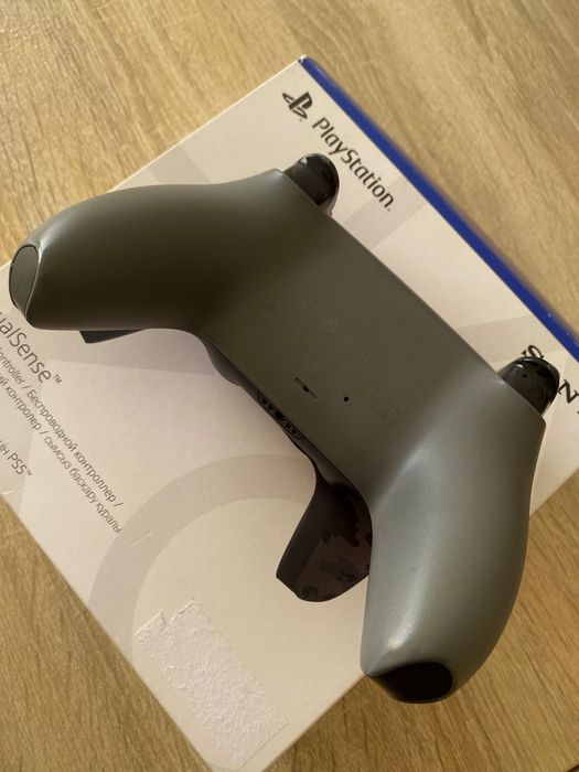 DUALSENSE Grey Camouflage PS5