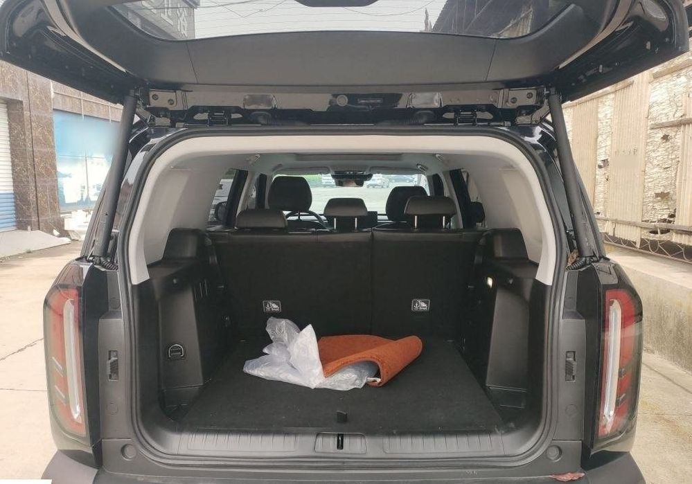 BAIC BJ30 Kwota obejmuje wszystkie opłaty, Tempomat ACC, Panorama,