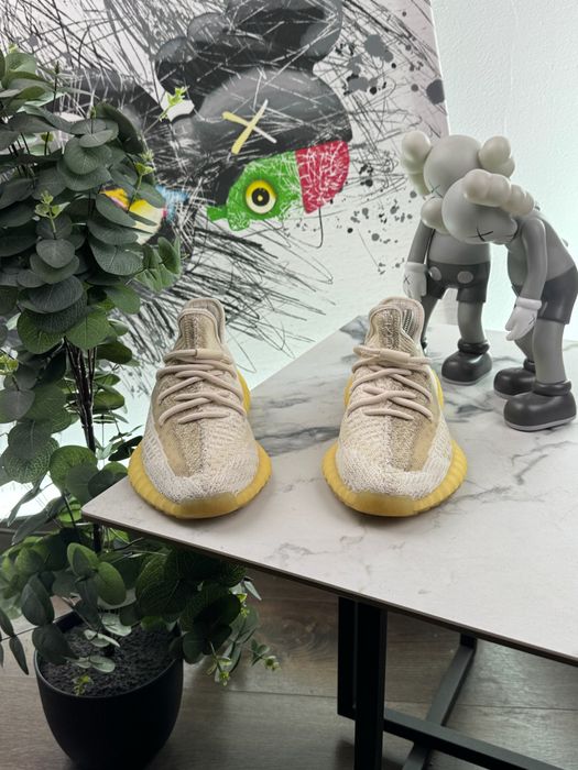 Кросівки Adidas Yeezy Boost 350 38 розмір Е8355