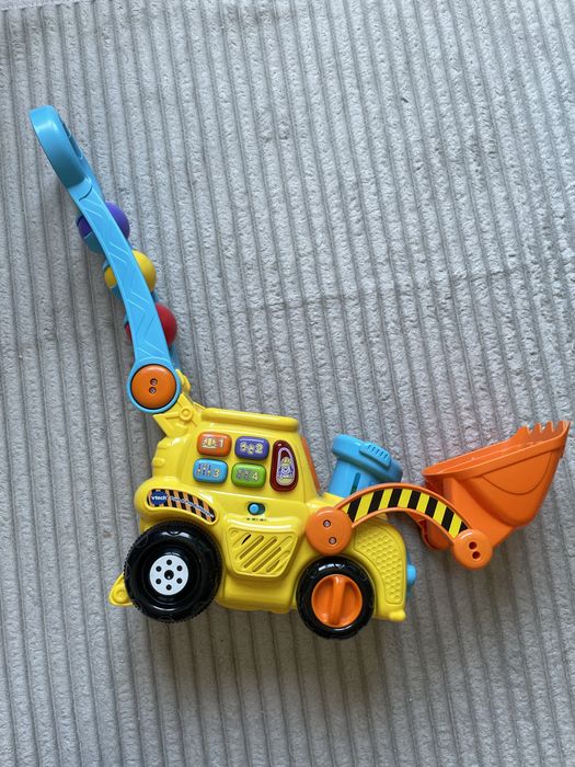 Каталка бульдозер Vtech Pop a Balls Push and Pop Bulldozer