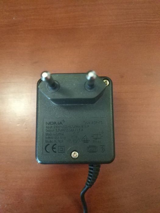 Carregadores Nokia ponta fina e grossa