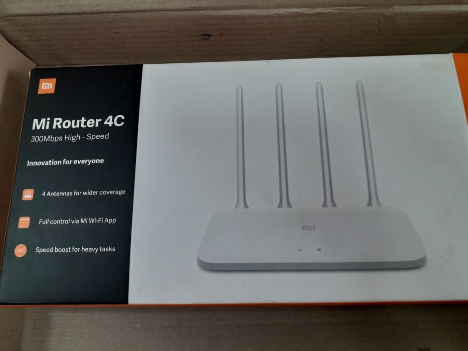 Wi-Fi роутер Xiaomi Mi Router 4C (R4CM)