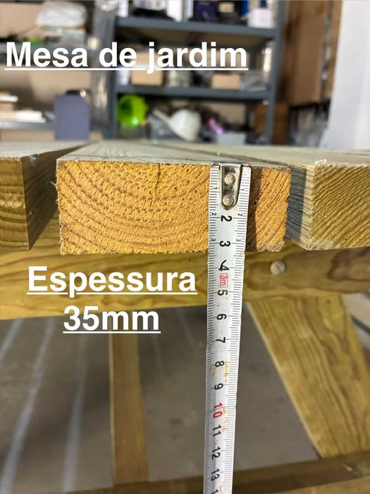Mesa de jardim com bancos (conjunto)