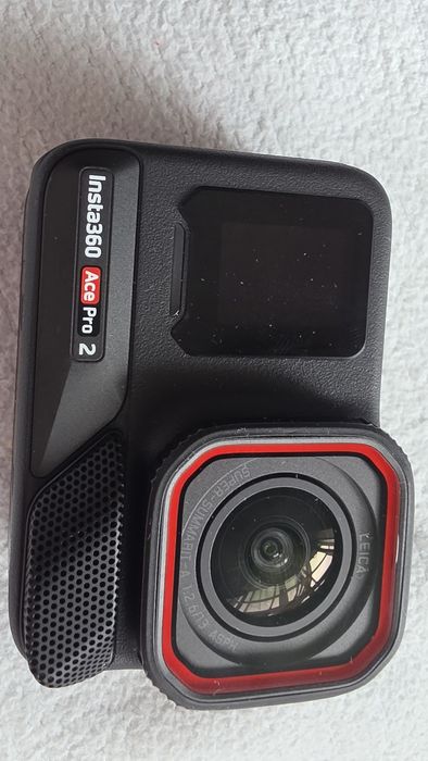 Insta360 Ace Pro 2 com SSD sandisk extreme 32Gb