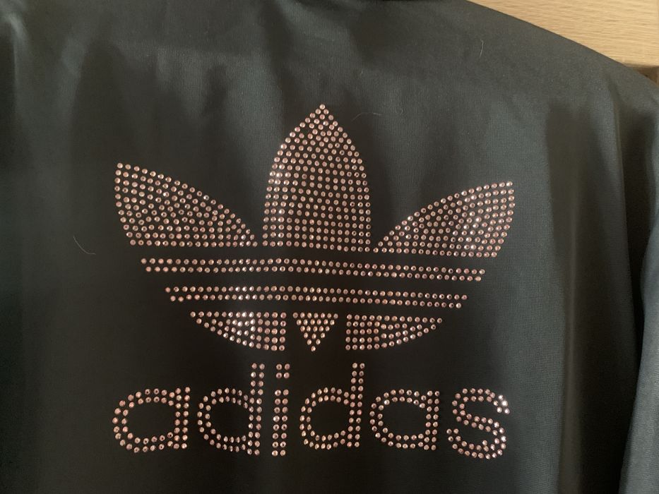 Dres damski Adidas cekiny roz m l 38/40