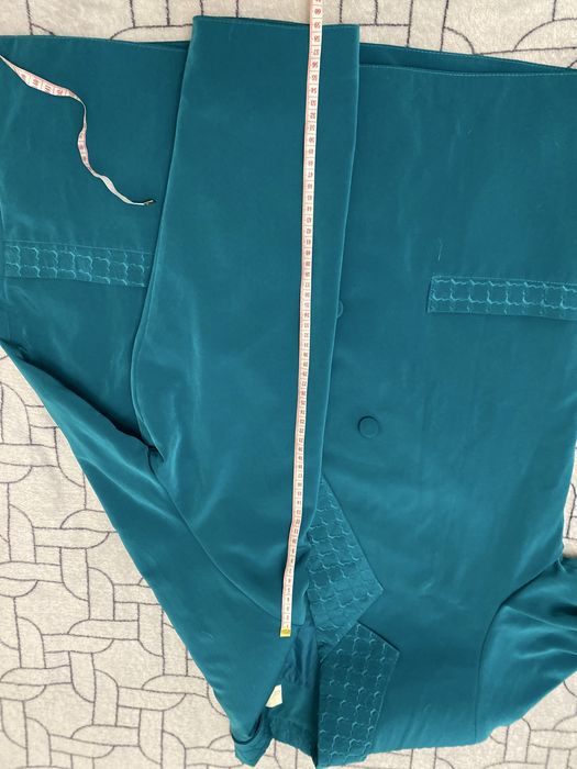 Продам спідничку та піджак жіночий