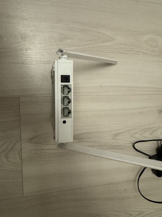 WI- Fi Роутер TP-LINK TL-WR820N