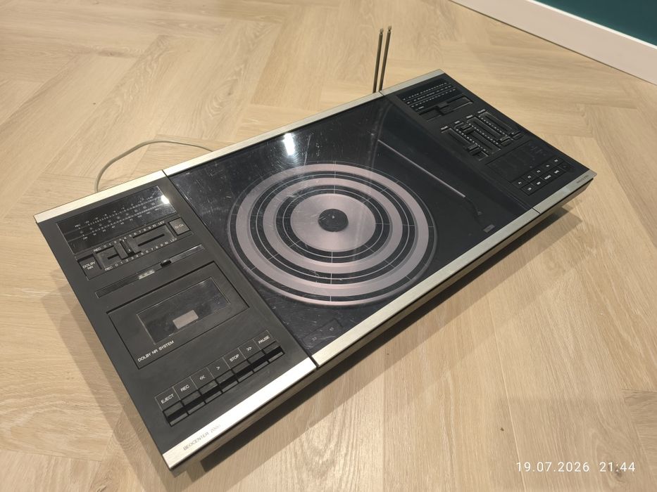 Bang & Olufsen Beocenter 2000