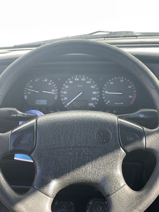 VW Passat GL 1.9