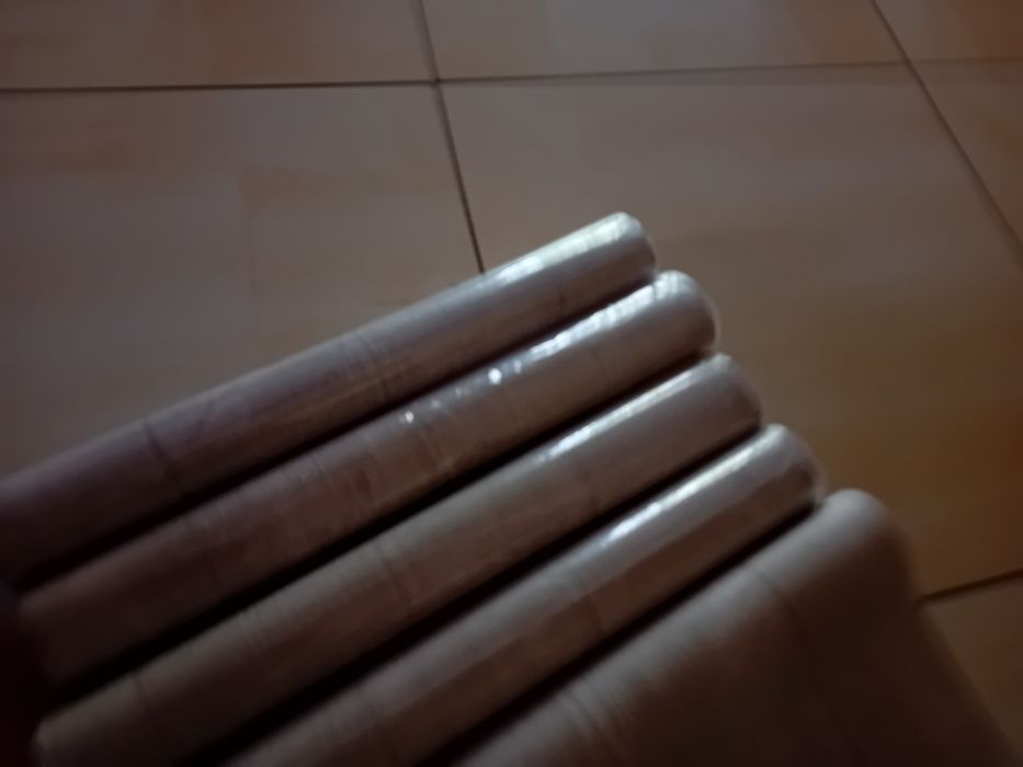 Okleina drewnopodobna imitującą panele,podłogowa