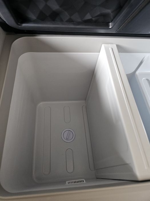 Arca figurifico portatil da vevor novo de 55 litros