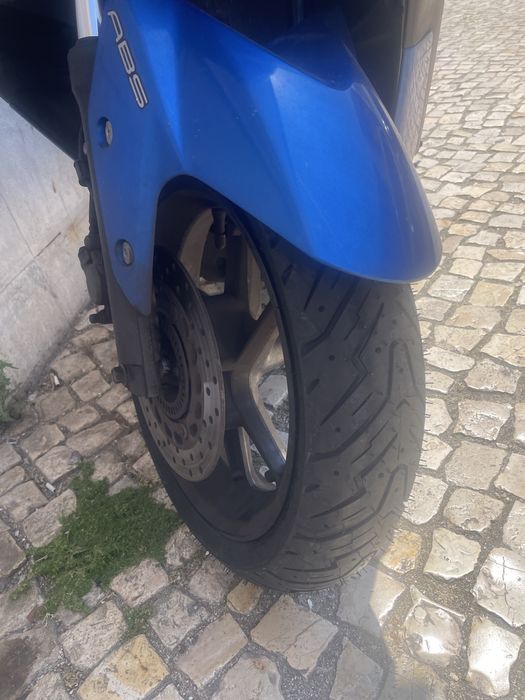 Yamaha nmax 125