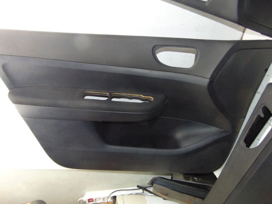 Peugeot 307 SW quartelas usado em bom estado