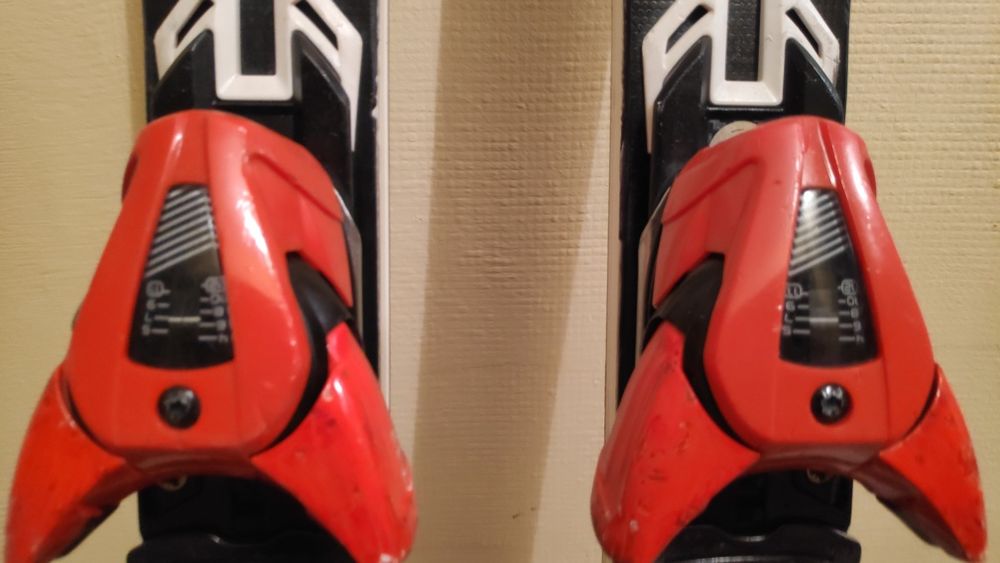 Narty Atomic Redster G7 182cm