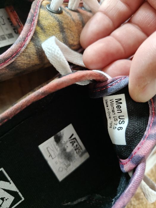 Trampki kolorowe marki Vans